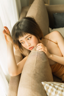 摸美女下部美女爽到不行视频